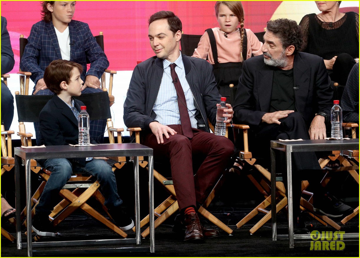 Photo jim parsons introducers young sheldon star iain armitage 16 Photo 3936584 Just Jared