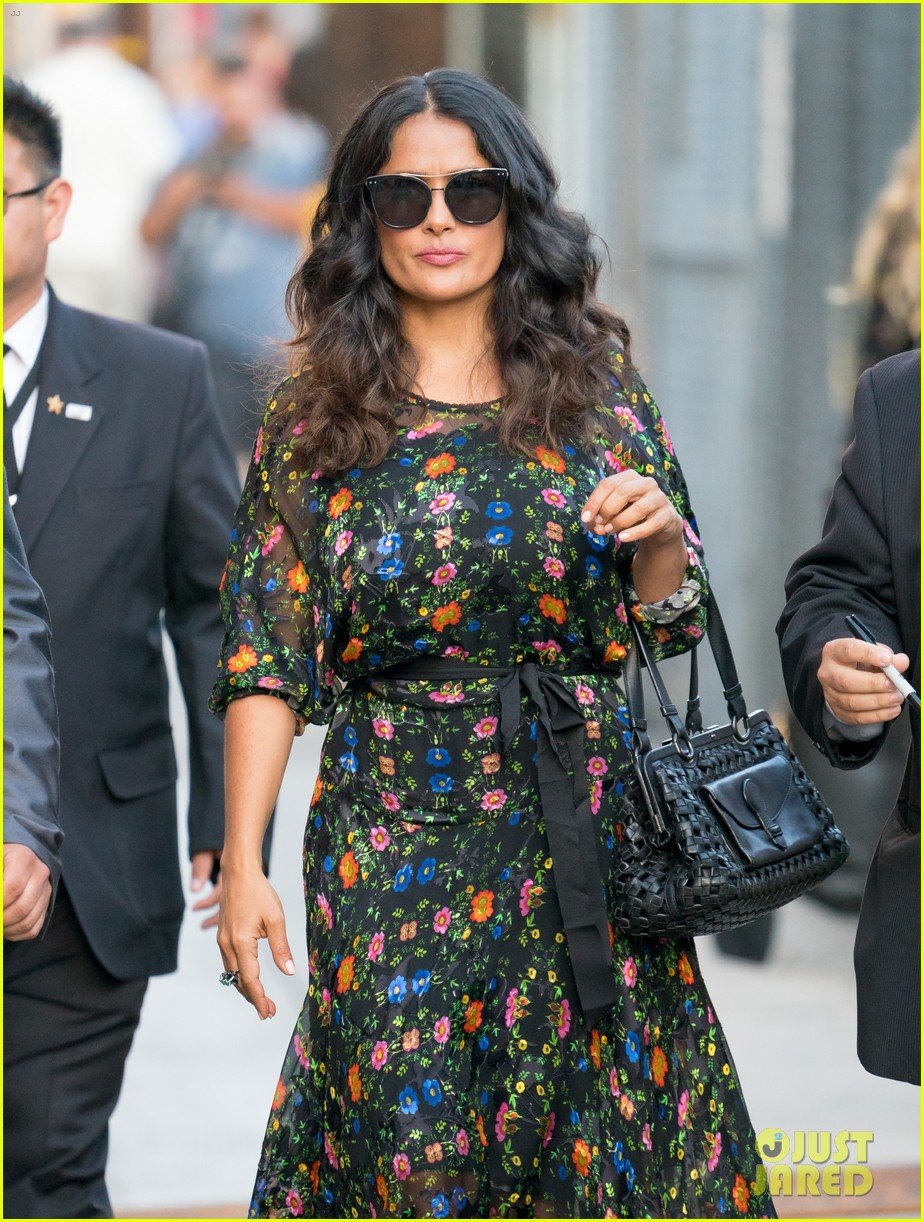 Salma Hayek Reveals Her Favorite Curse Word on 'Jimmy Kimmel Live