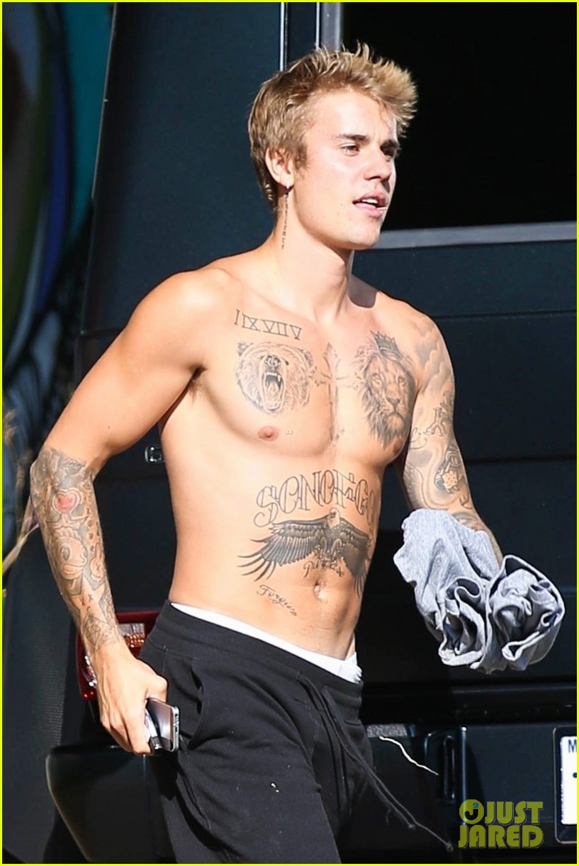 presentar pirámide soltero Justin Bieber Shows His Shirtless Physique at the Skate Park: Photo 3960098  | Justin Bieber, Shirtless Photos | Just Jared: Entertainment News