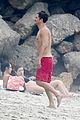 orlando bloom goes shirtless in malibu for labor day weekend 40