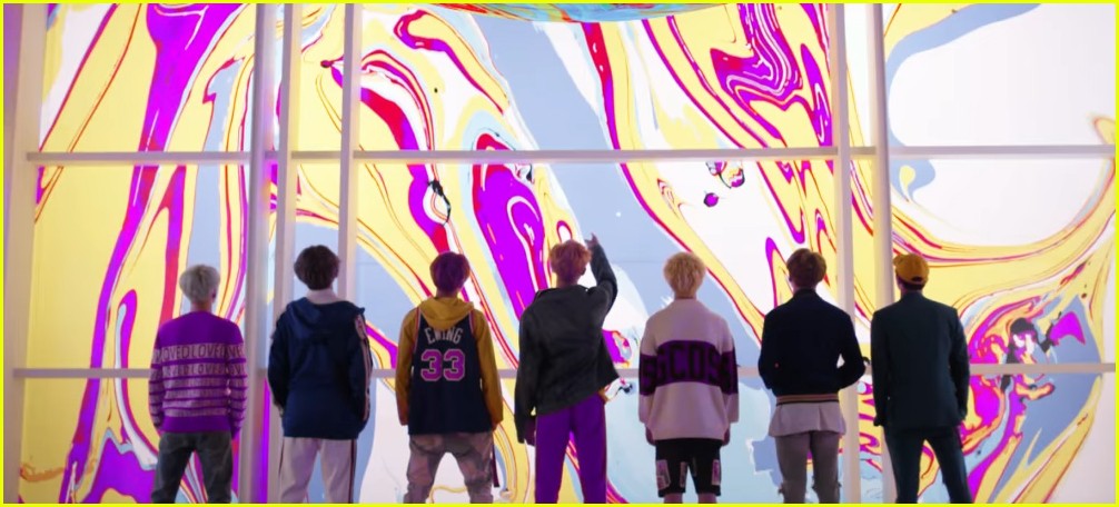 Bts Love Yourself Her Vs Exo The War The Power Of Music Which Comeback Is The Best Photo 3960851 Bts Exo Poll Pictures Just Jared