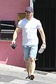 nick jonas shows off his bulging biceps after the gym 04