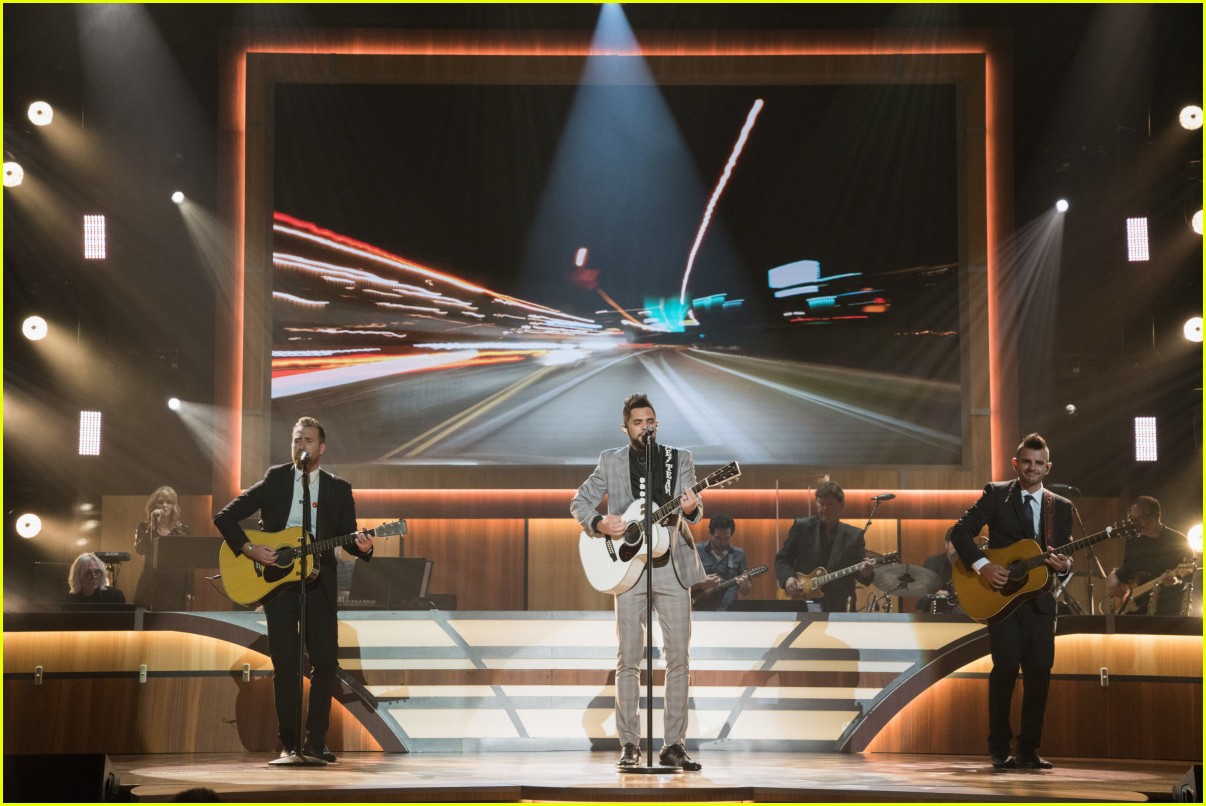 ACM Honors 2017 Full Performers Lineup & Winners List Photo 3957878