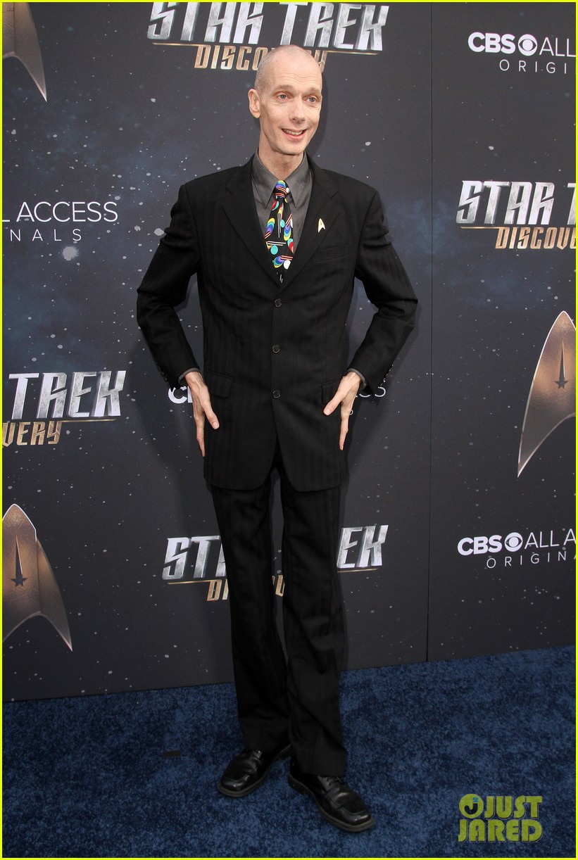 Anthony Rapp & Wilson Cruz Talk Gay Romance in 'Star Trek: Discovery ...