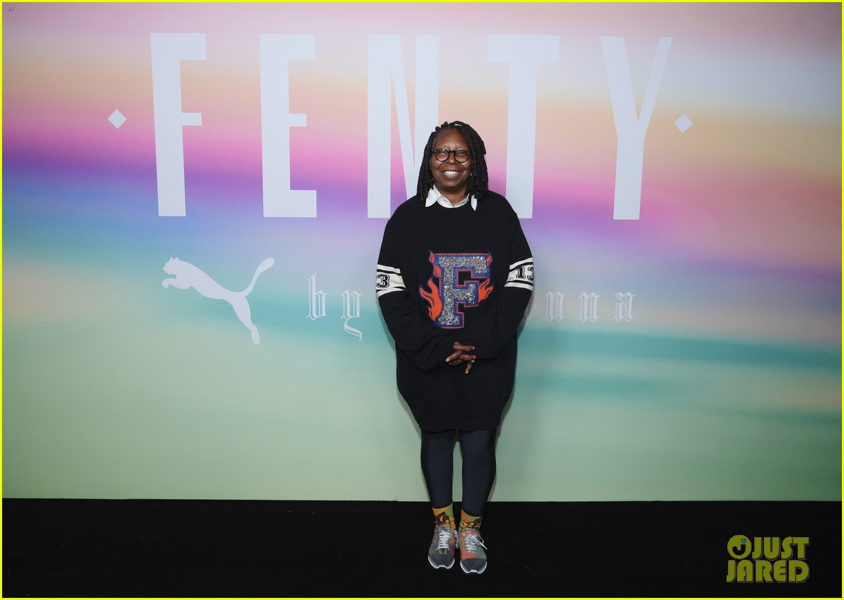 Adriana Lima, Stella Maxwell, & Taylor Hill Walk Rihanna's Fenty Puma