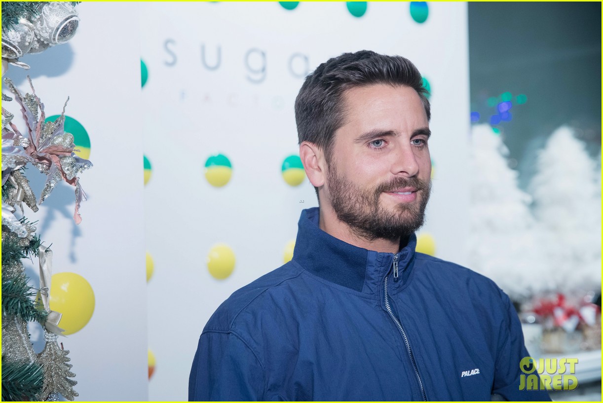Full Sized Photo of scott disick sugar factory opening 08 Photo