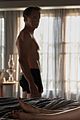 bruce greenwood is ripped at 61 goes shirtless in geralds game 02