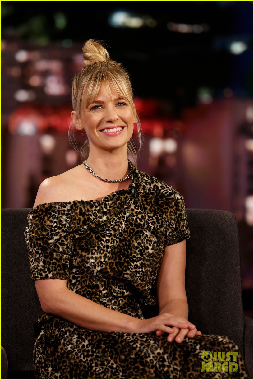 January Jones Reveals Father Was Her Gym Teacher In School on 'Jimmy