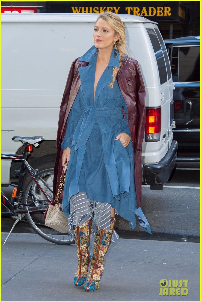 blake lively has worn five outfits today so far 033973282