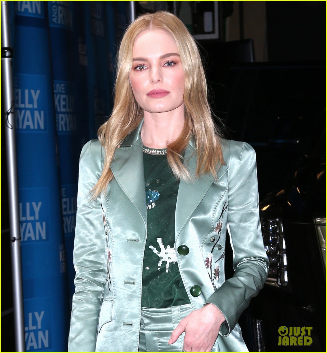 kate bosworth wears four stylish outfits for one day of press 023984092
