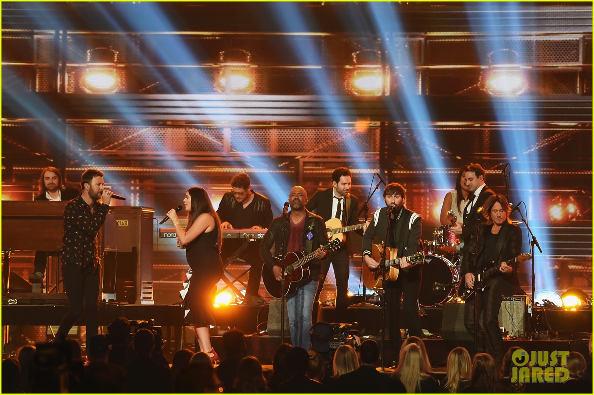 Country Music Stars Pay Tribute to Las Vegas with CMA Awards Opening