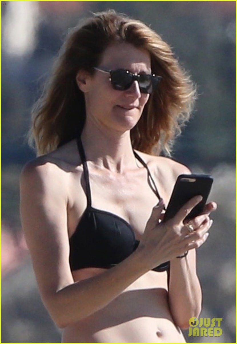 Laura Dern Shows Off Her Bikini Body on the Beach in Malibu! laura dern sho...