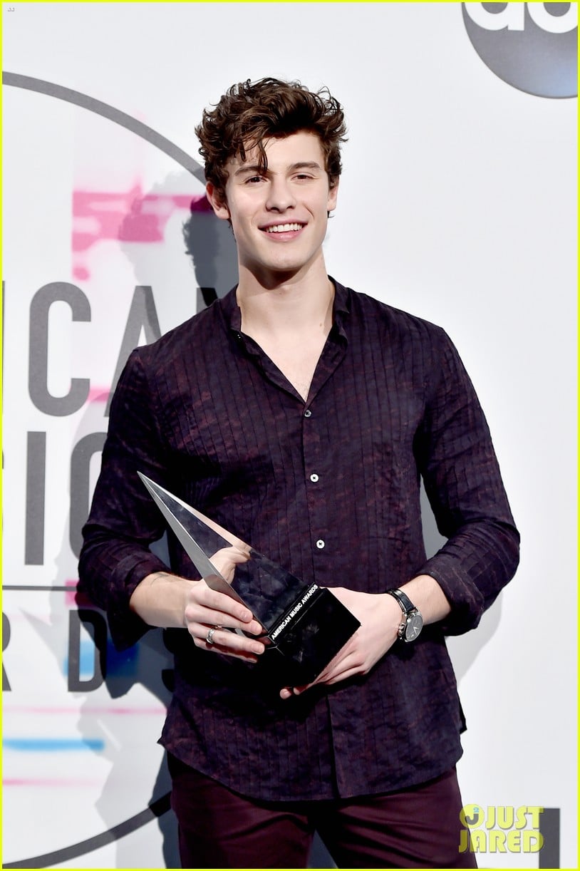 Photo shawn mendes age virginity 03 Photo 3992063 Just Jared