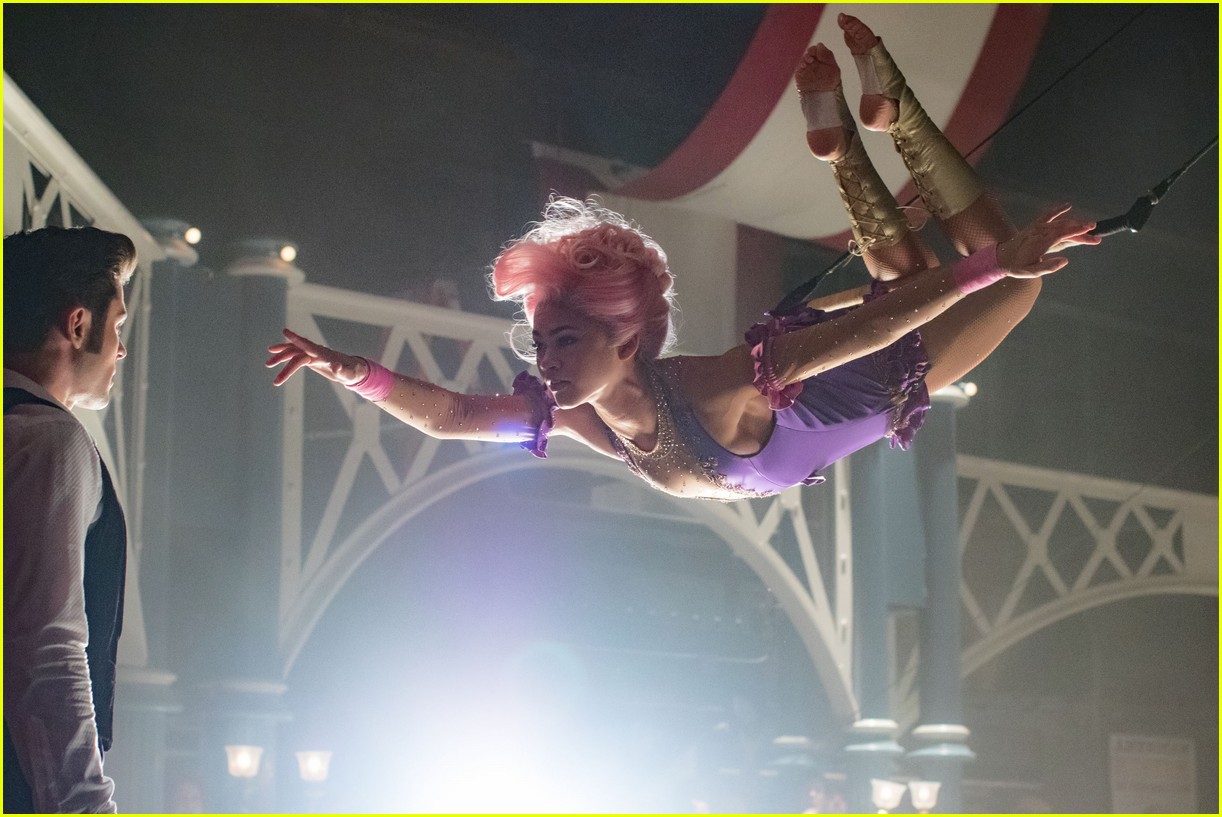 Zac Efron Zendaya Sing On Greatest Showman Tracks Listen Now 