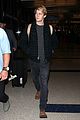 joe alwyn lands in los angeles in time for new years day 17