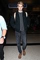 joe alwyn lands in los angeles in time for new years day 31