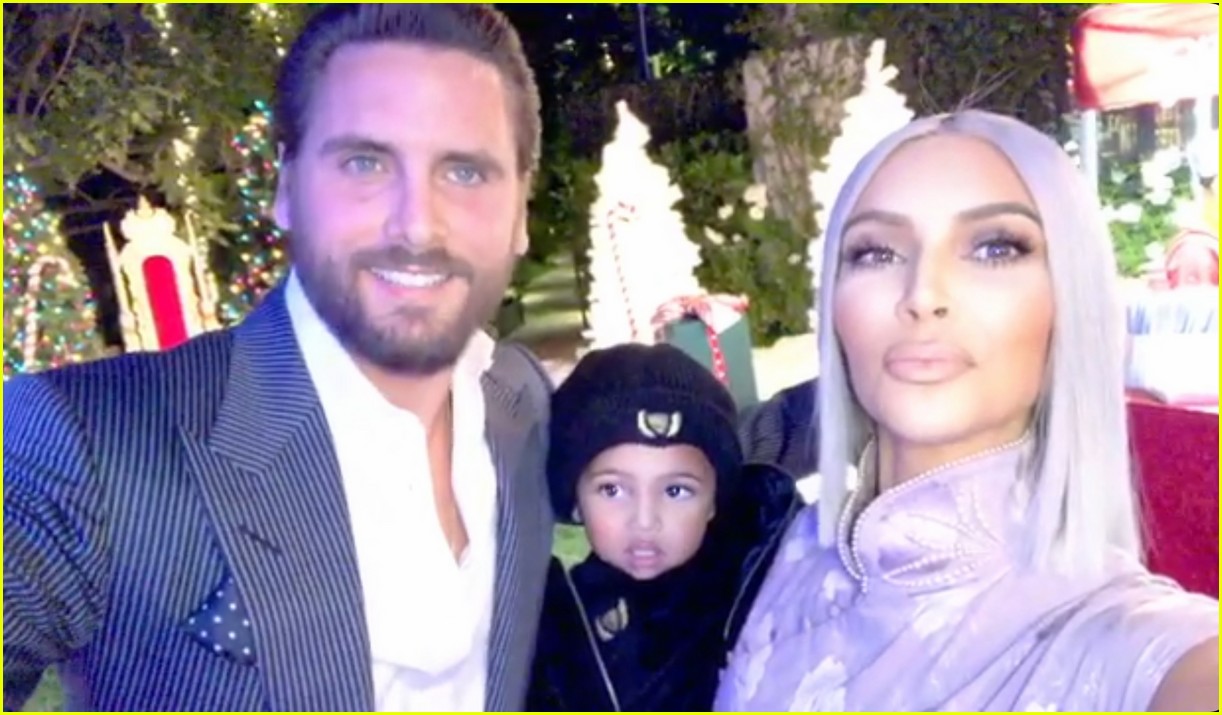 Scott Disick Stopped by the Kardashian Christmas Party Photo 4004488