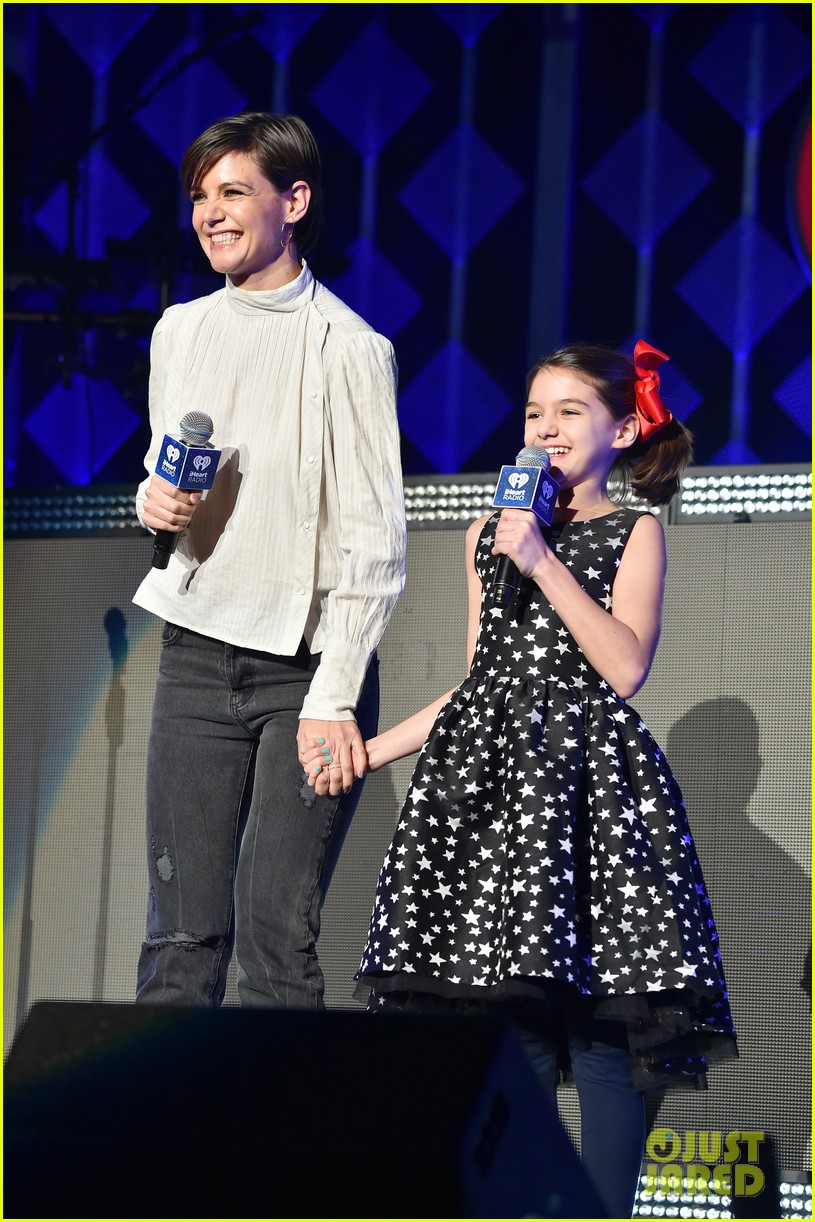 katie holmes daughter suri introduce taylor swift at z100 jingle ball in nyc 023999325