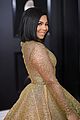 ashanti sparkles in wavy gold dress at the grammys 2018 05