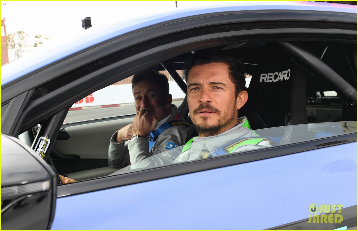Photo: orlando bloom celebrates 41st birthday with racing in morocco 12
