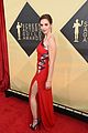 alison brie betty gilpin sag awards 2018 10