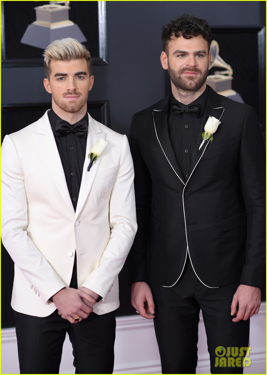 The Chainsmokers Alex Pall & Andrew Taggart Coordinate Their Suits at