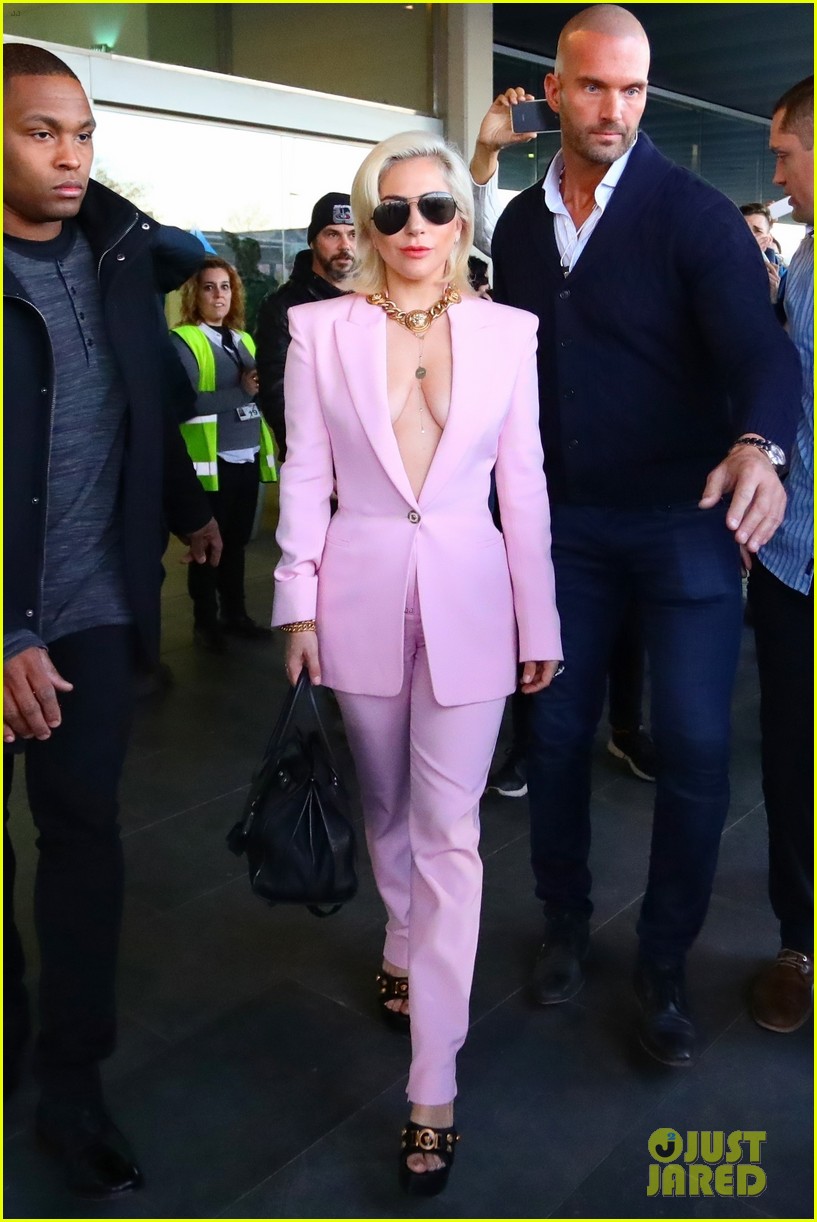 Lady Gaga Arrives in Spain Ahead of European Tour! Photo 4012670