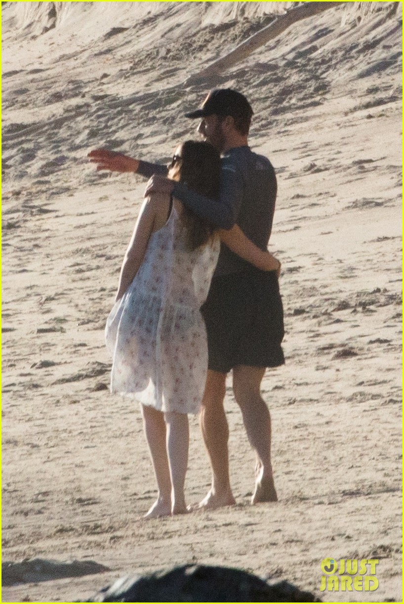 The Dakota Johnson & Chris Martin Beach Photos Are Here! Photo 4015199