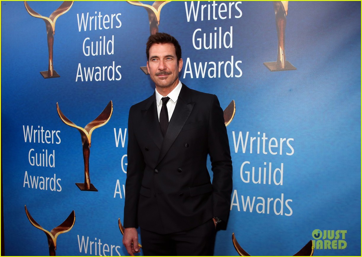 Rachel Brosnahan, Tina Fey & More Hit Stage at Writers Guild Awards