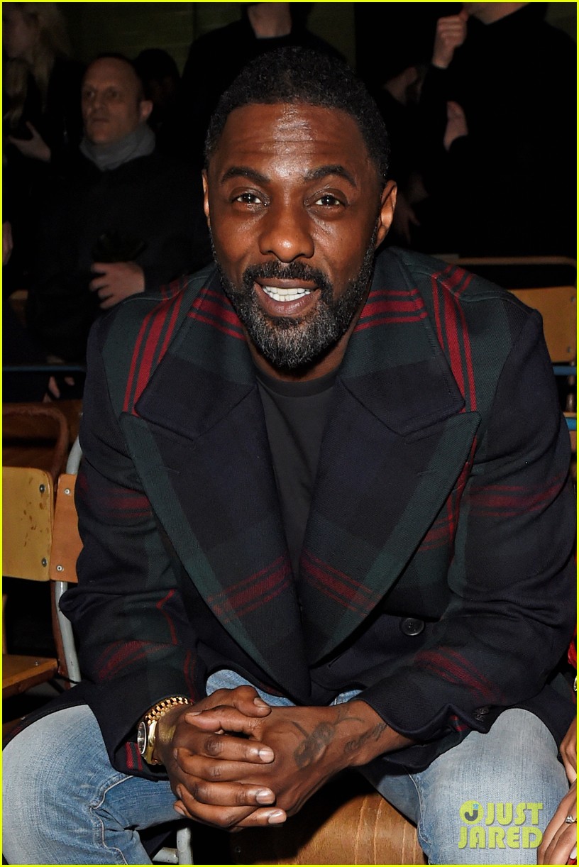 Lily James, Keira Knightley, & Zendaya Go Glam for Burberry Fashion