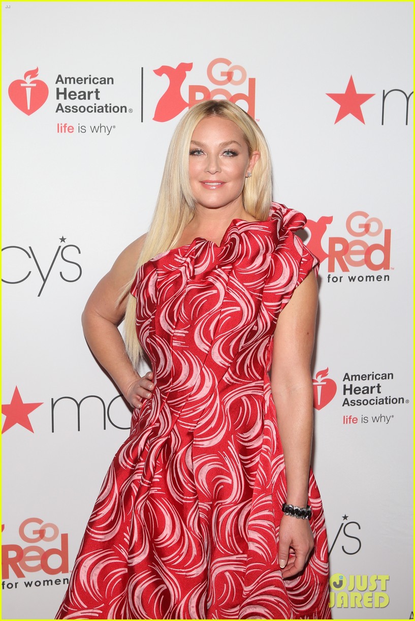 Rachel Lindsay, Marisa Tomei, Kate Walsh & More Hit Runway at Go Red ...