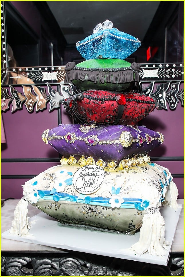 Photo: chloe moretz birthday party inside 02 | Photo 4028121 | Just Jared