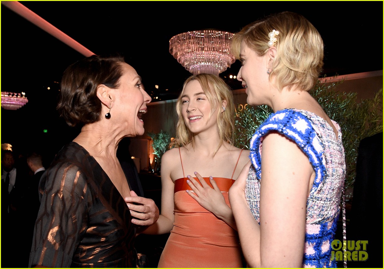 Lady Bird&rsquo;s Saoirse Ronan & Greta Gerwig Celebrate Their Oscar