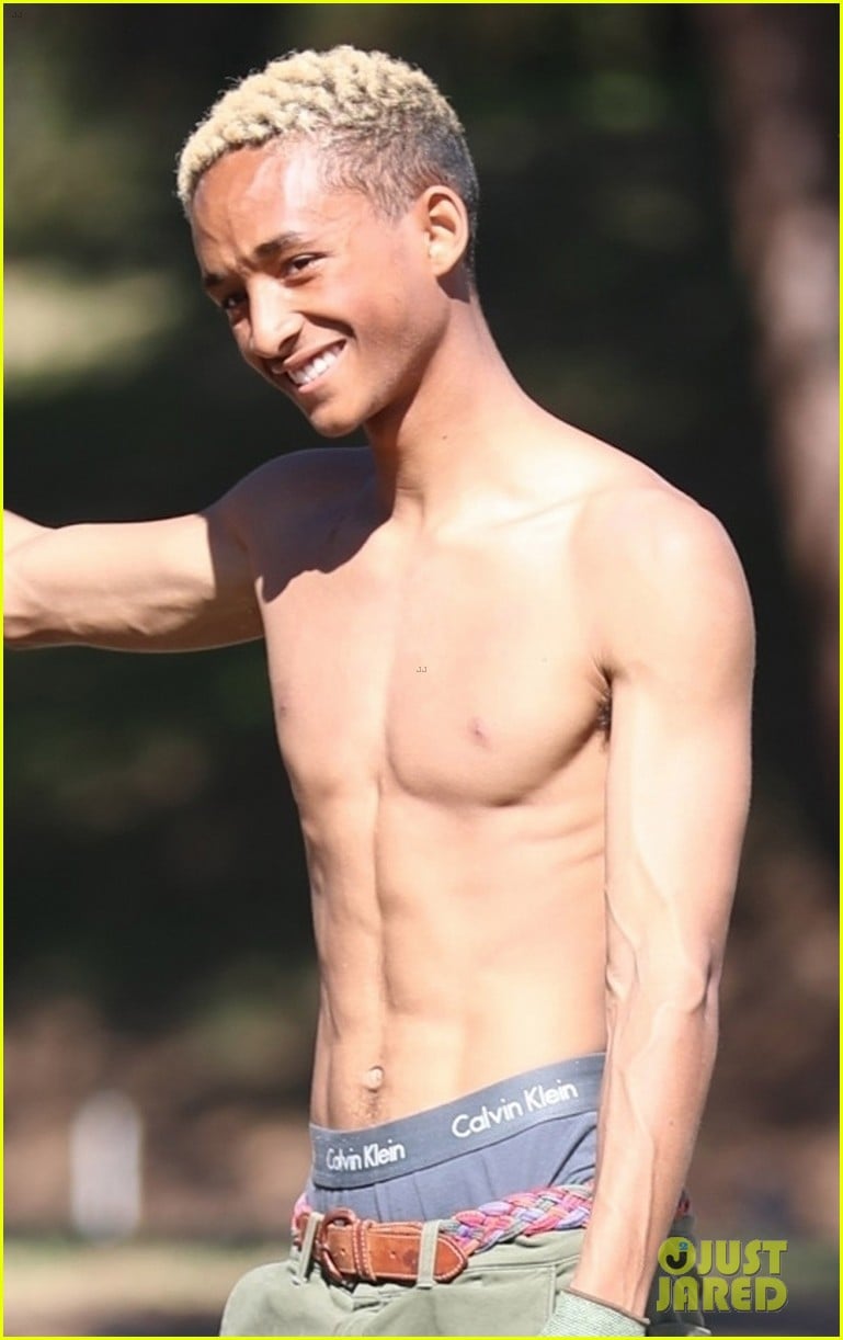 Jaden Smith Shows Off His Abs While Planting Trees With Sister Willow shirt...