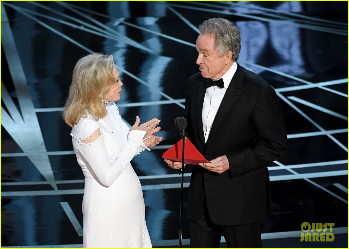 Oscars Best Picture Mistake in 2017 What Went Wrong, What Happened