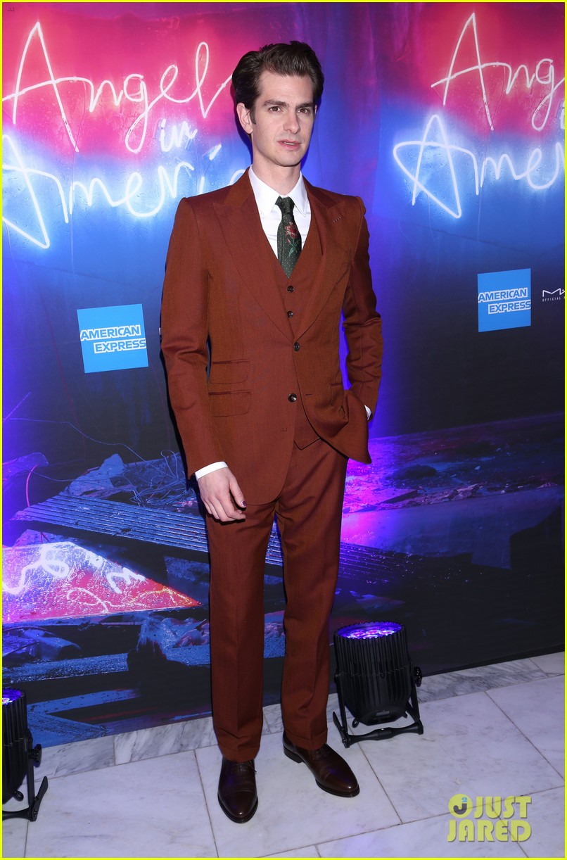 Photo: andrew garfield celebrates angels in america opening night with ...