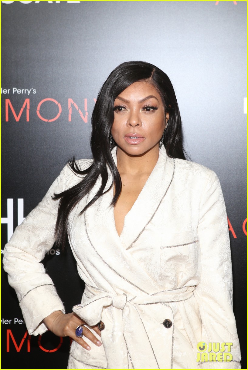 Photo taraji p henson goes sexy in white trench coat for acrimony premiere 28 Photo 4057000