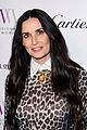 demi moore gets support from daughters scout tallulah at visionary womens honor 03