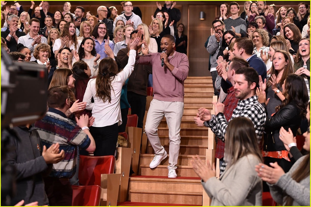 Will Smith & Jimmy Fallon Perform Medley of 11 TV Show Theme Songs