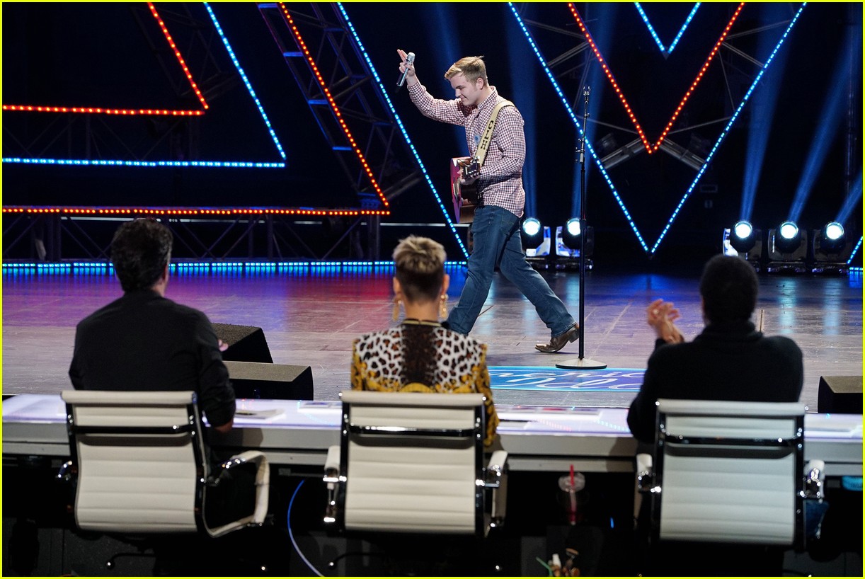 American Idol's Caleb Lee Hutchinson Explains How He Lost 70 Pounds