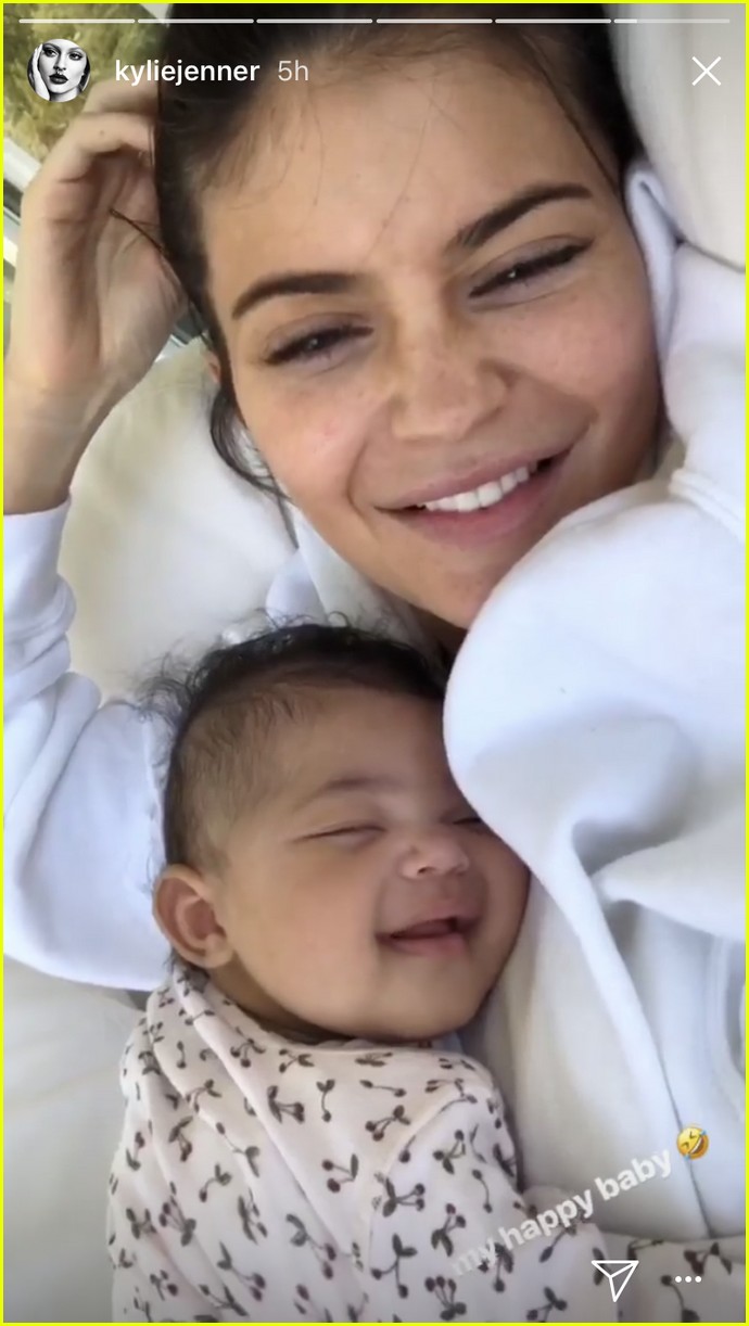 Kylie Jenner Goes MakeupFree With Sleeping Stormi in Adorable New