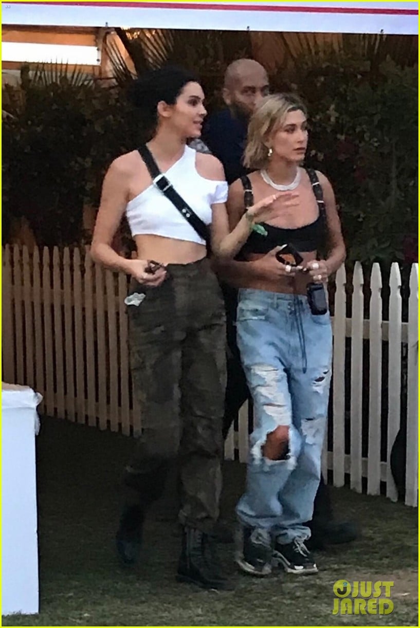Kendall Jenner & Hailey Baldwin Check Out Coachella Together Photo