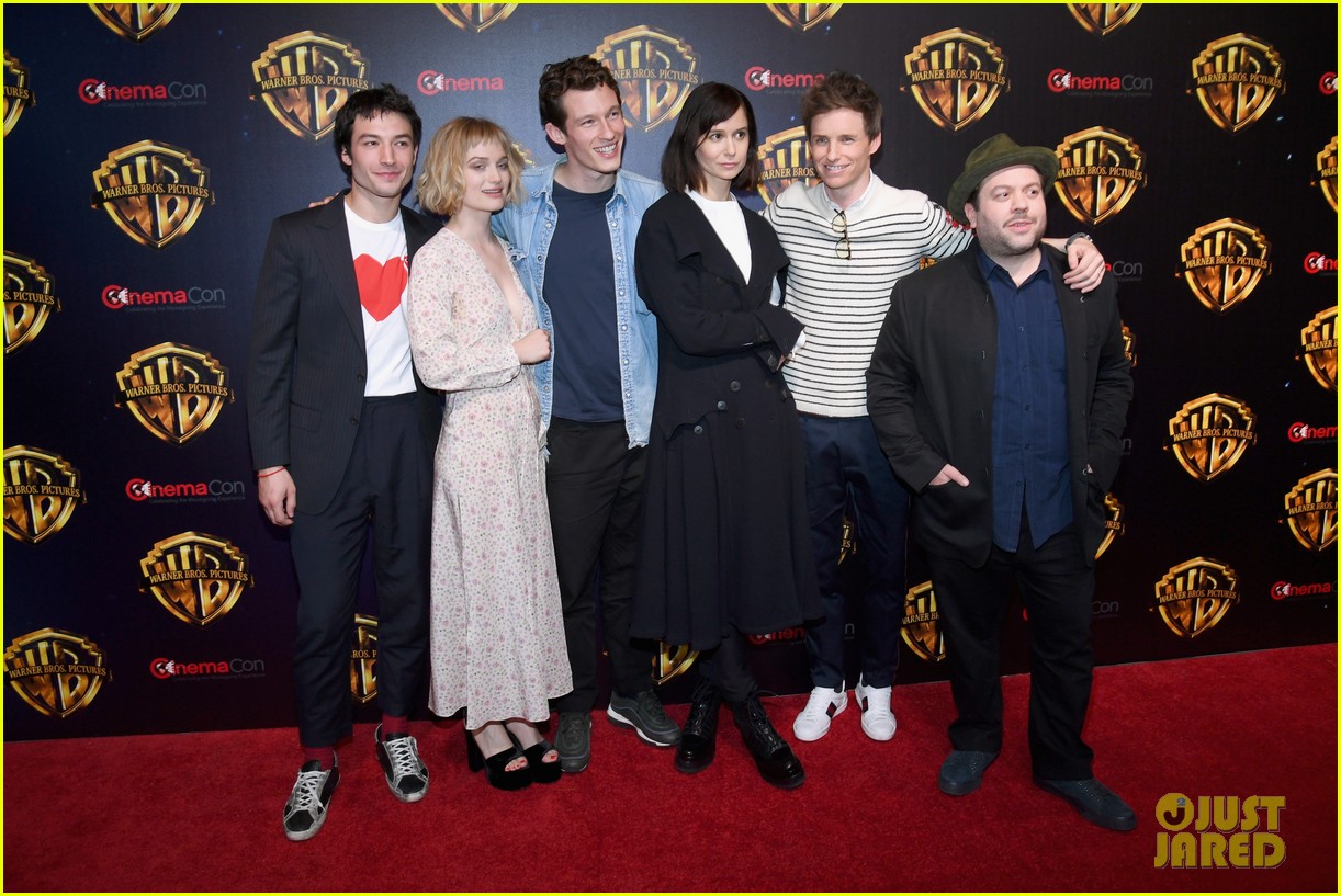 Eddie Redmayne & ‘Fantastic Beasts: The Crimes of Grindelwald’ Cast Hit