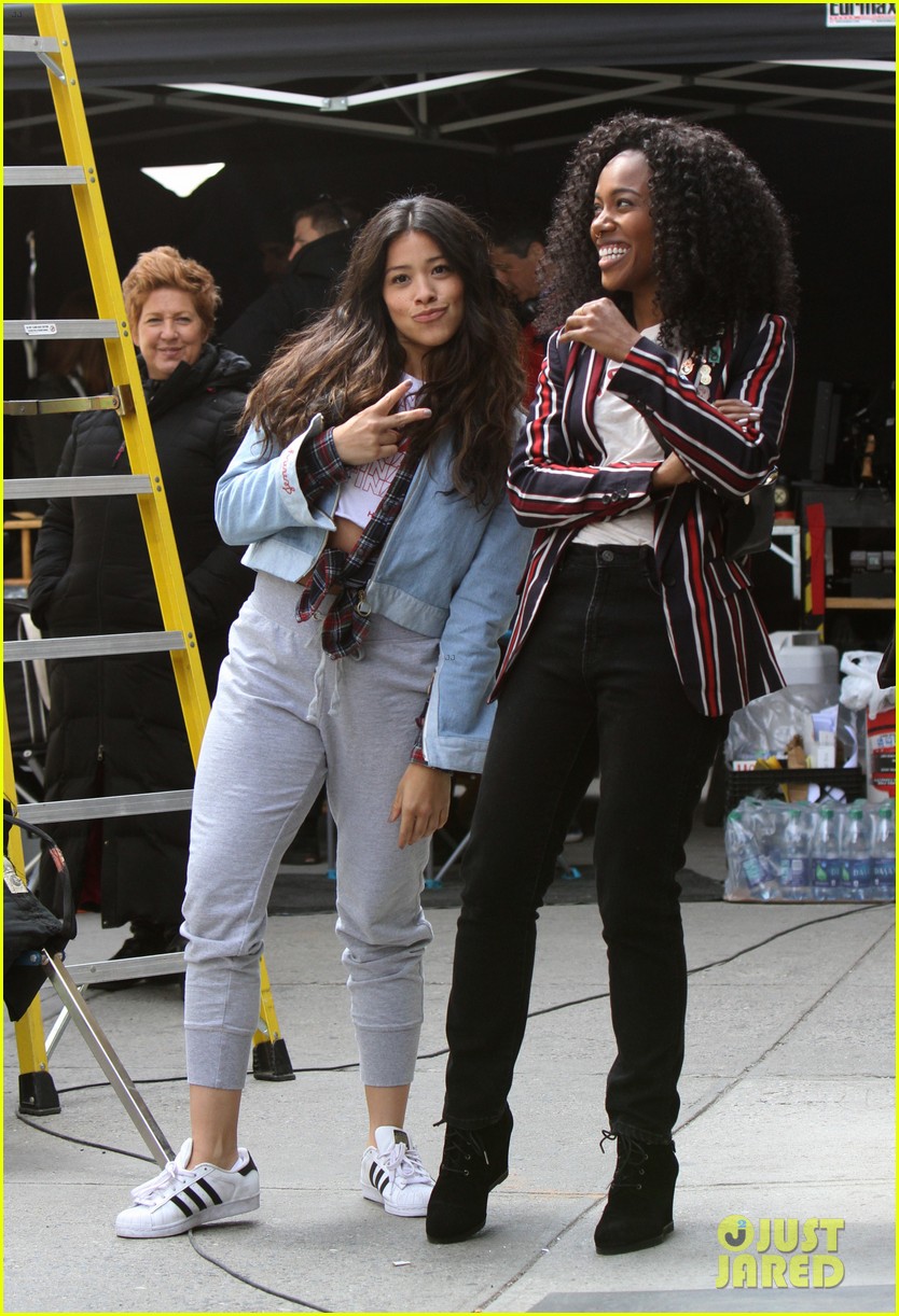 Gina Rodriguez Gets Covered in Blood on 'Someone Great' Set! Photo