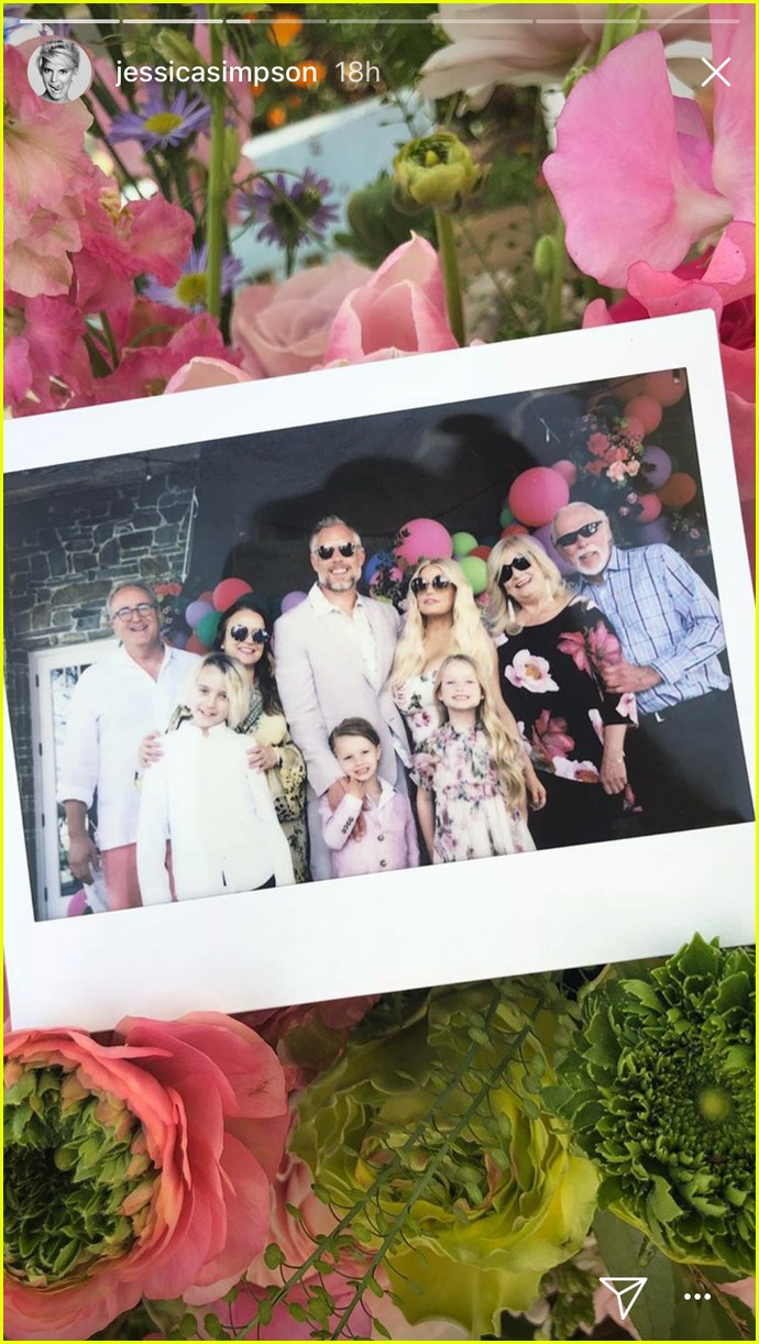 Jessica Simpson, Eric Johnson & Their 2 Kids Wear Matching Easter Looks