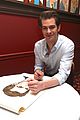 andrew garfield has best reaction to sardis caricature unveiling 03