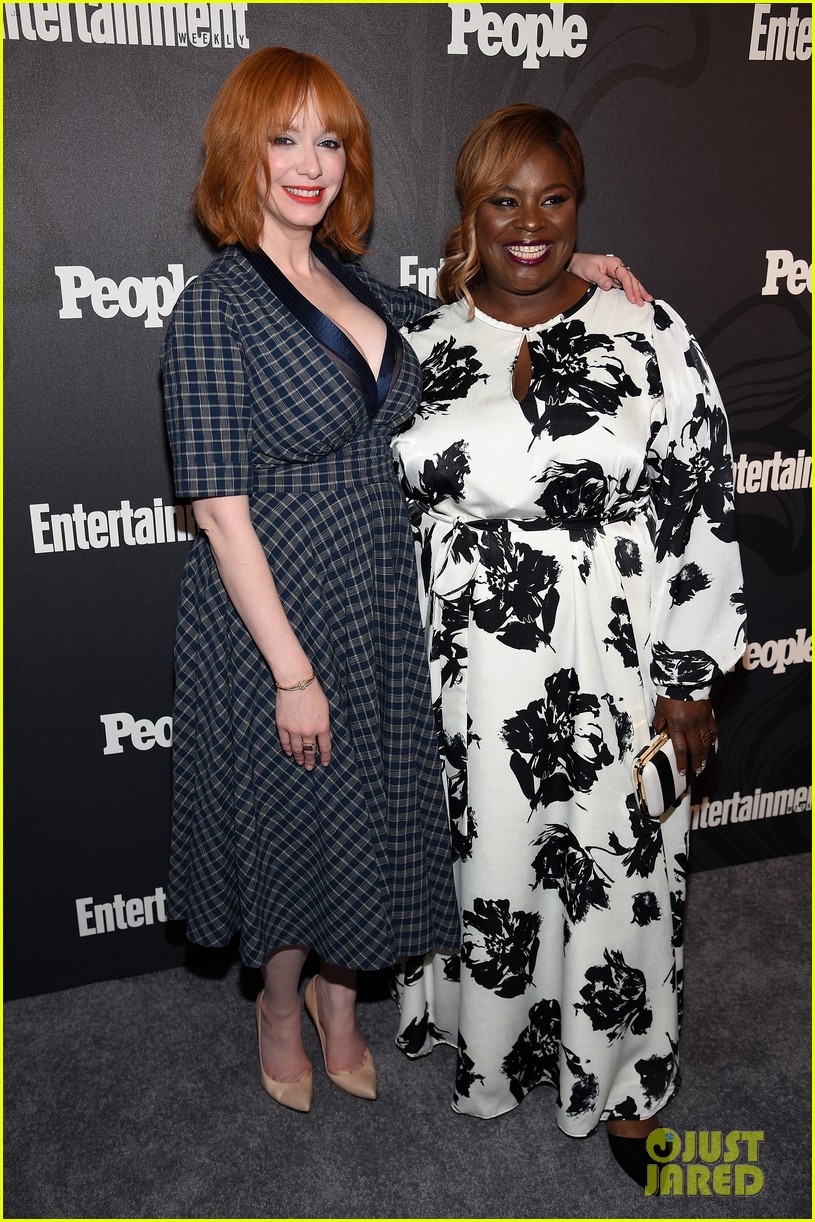 Photo mandy moore justin hartley this is us cast celebrate at ew