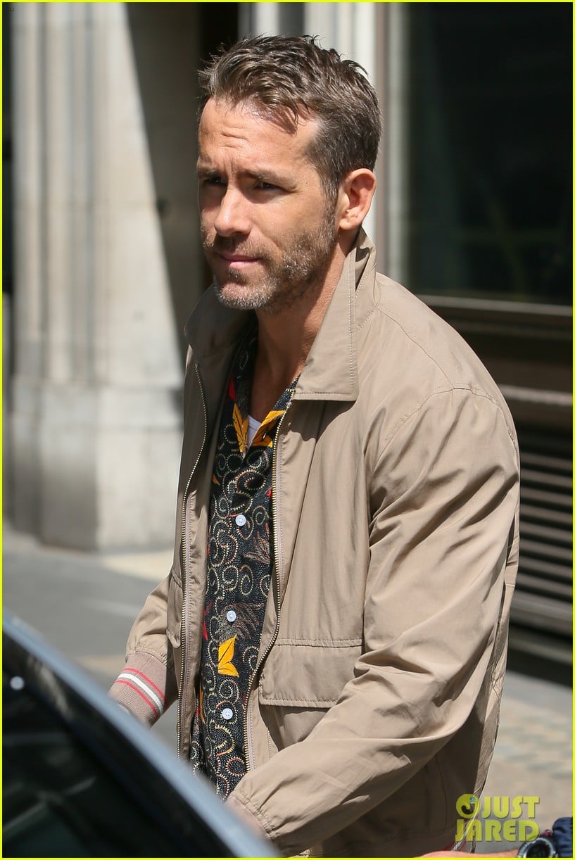 Photo ryan reynolds london may 2018 05 Photo 4080177 Just Jared