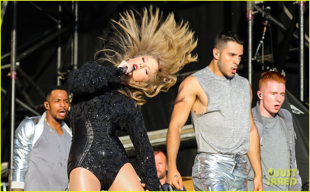 Taylor Swift, Shawn Mendes & Camila Cabello Heat Up Biggest Weekend