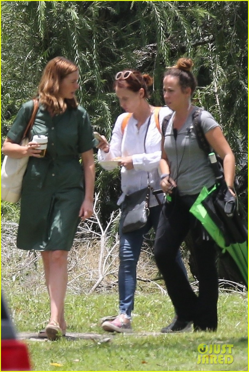 Photo: anne hathaway begins work on the last thing he wanted movie 03